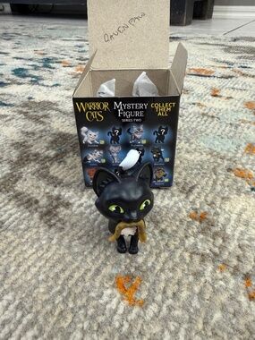 Warrior Cats Series 2 Mystery Figure Ravenpaw Bonkers Toys Figurines